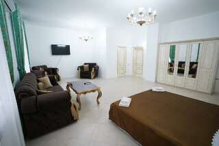 Гостиница Турист Грозный 4-местный номер полулюкс семейный-2